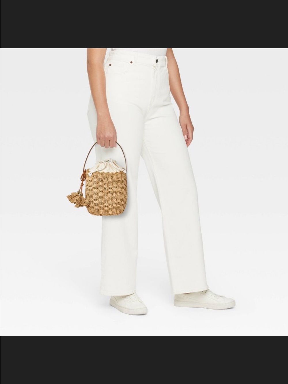 Woven Straw Bucket Bag with Cream Drawstring - Picture 2 of 5